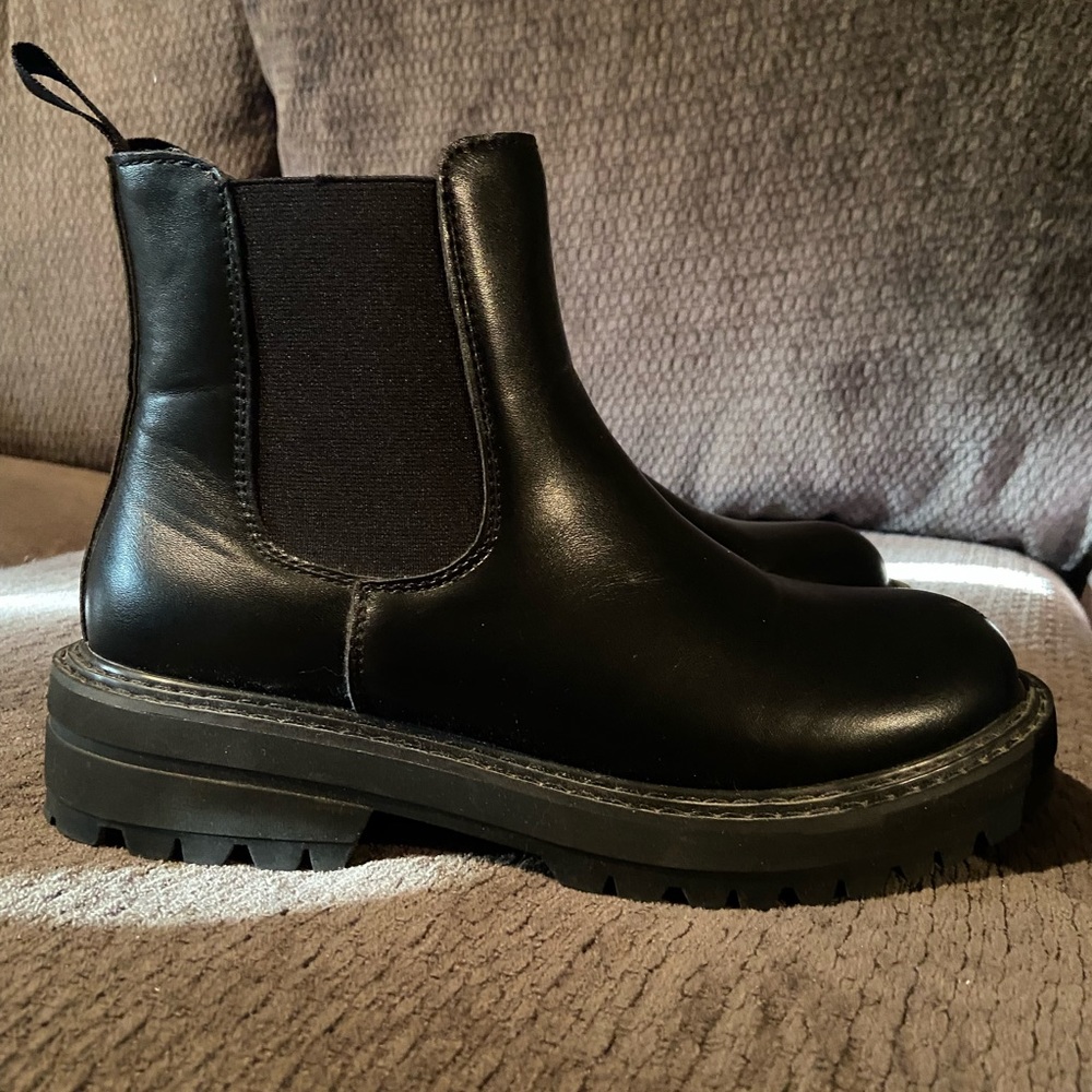 Black boots